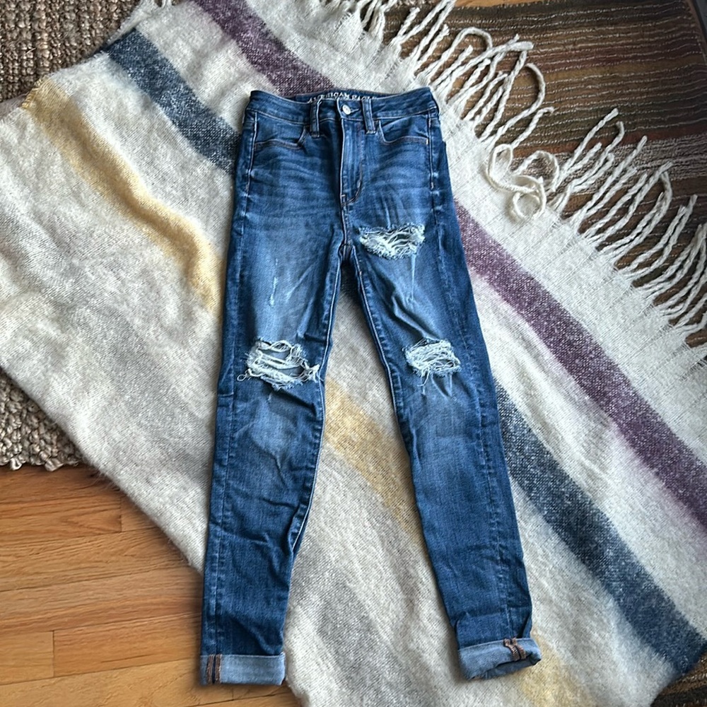 2/$20 AEO distressed zipper down super high rise jegging. Size 00 (7a)